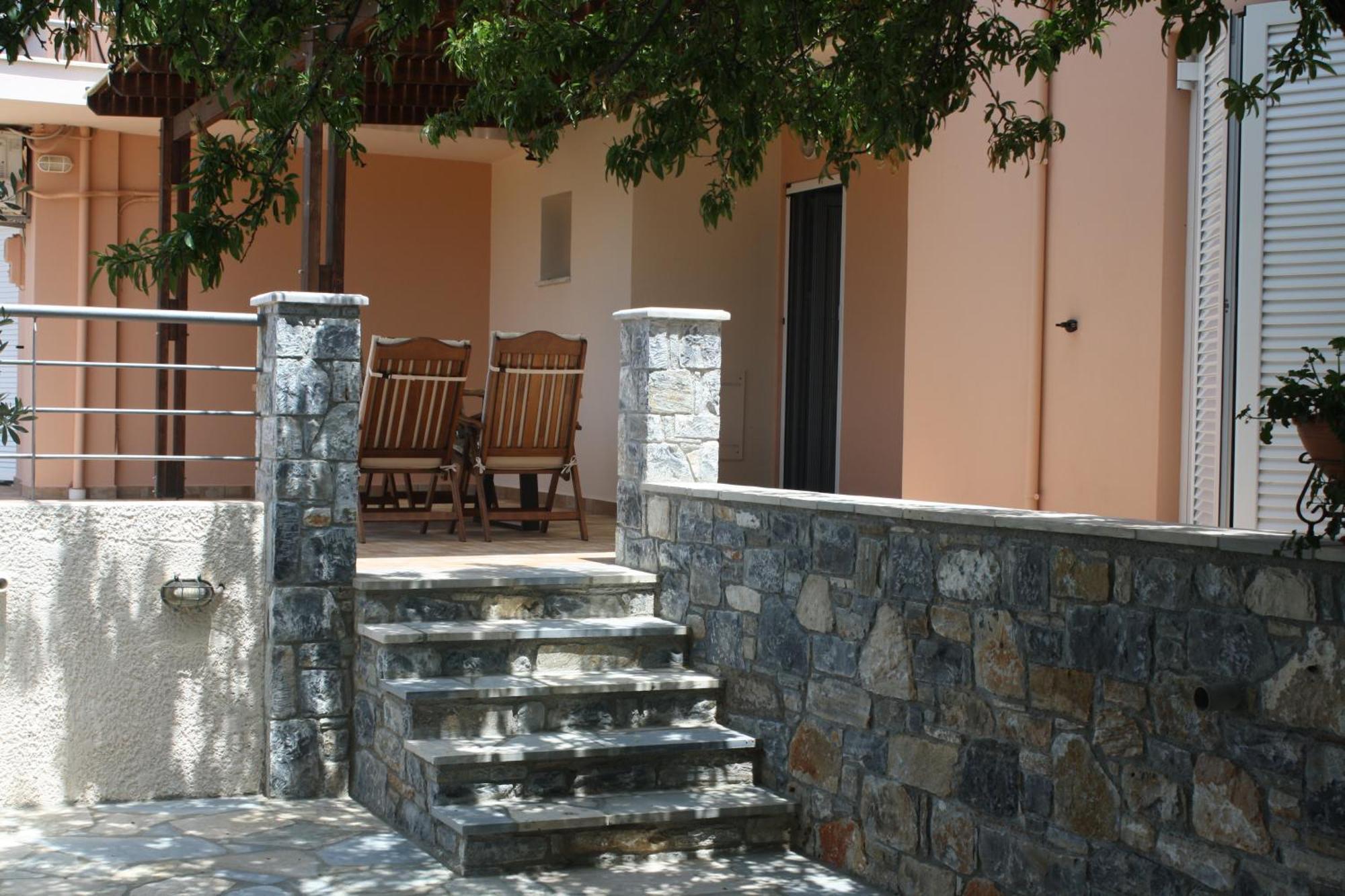 Thalatta Seaside Accommodation Псили Амос Екстериор снимка
