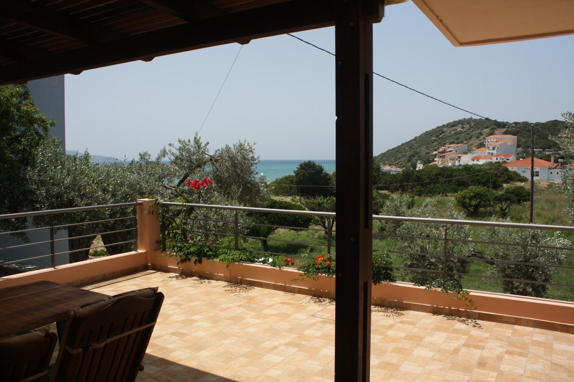 Thalatta Seaside Accommodation Псили Амос Екстериор снимка