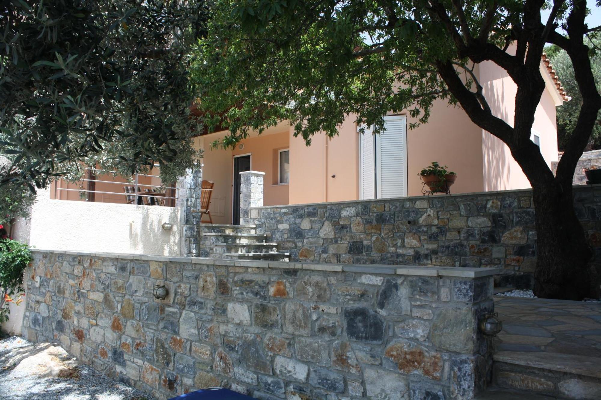 Thalatta Seaside Accommodation Псили Амос Екстериор снимка
